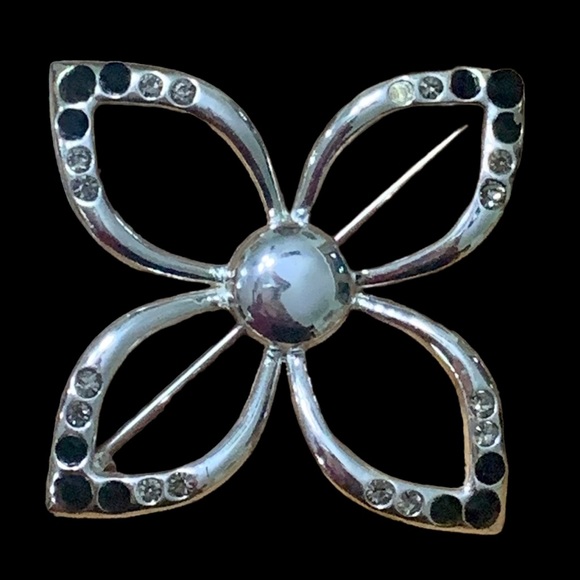 Unique Vintage Jewelry - Vintage Silver Tone FLOWER Brooch Pin With Black $ Clear Rhinestones